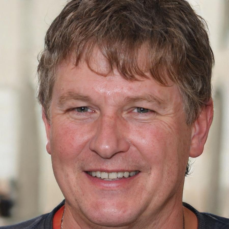 Lucio Ferragni, esperto styling capelli corti